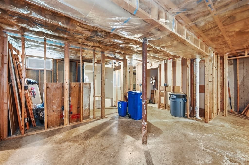 12 Parkway Dr, Saugus MA 01906 photo 40