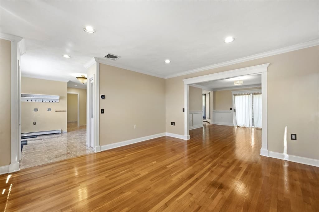 12 Parkway Dr, Saugus MA 01906 photo 21