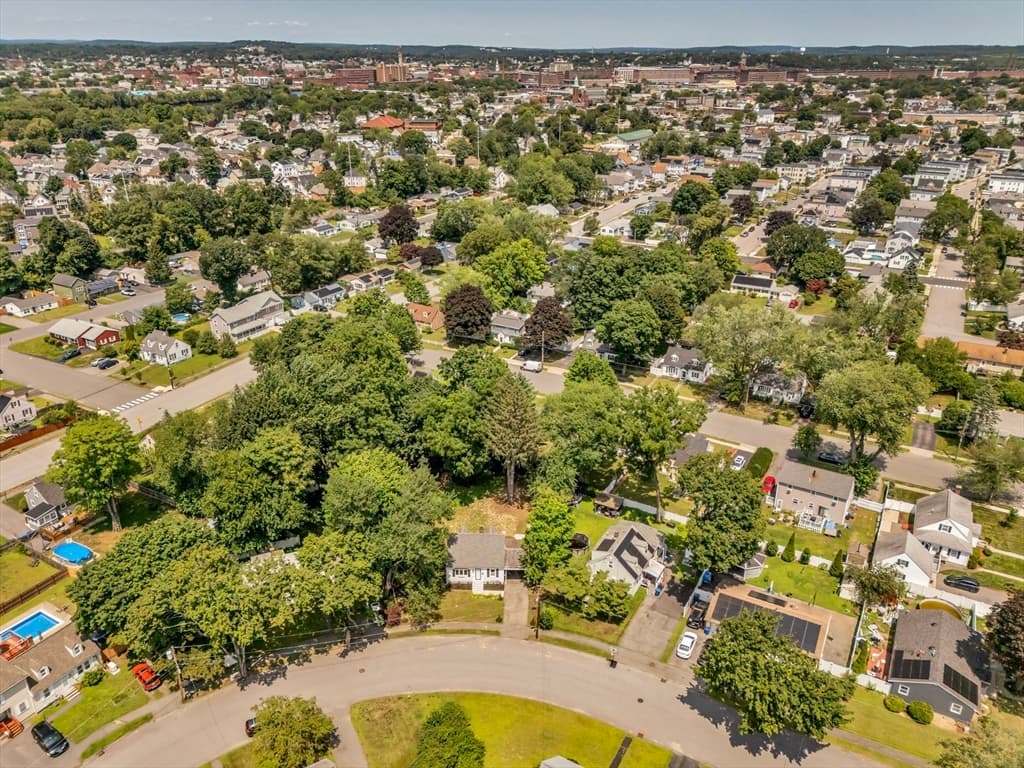 16 Beaconsfield Street, Lawrence MA 01843 photo 23