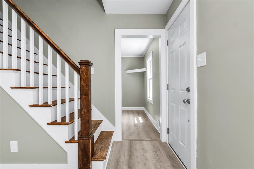 16 Beaconsfield Street, Lawrence MA 01843 photo 9