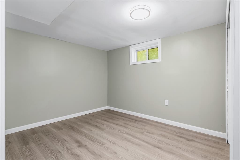 16 Beaconsfield Street, Lawrence MA 01843 photo 37