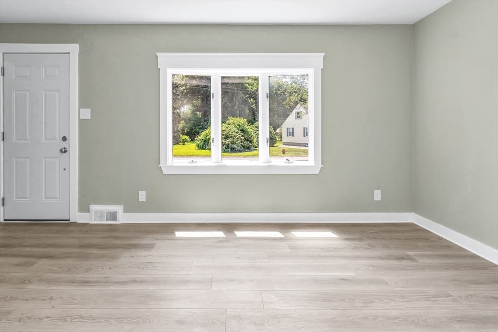 16 Beaconsfield Street, Lawrence MA 01843 photo 11