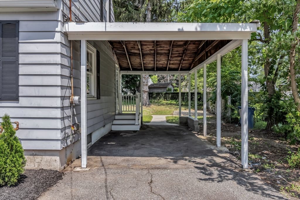 16 Beaconsfield Street, Lawrence MA 01843 photo 40
