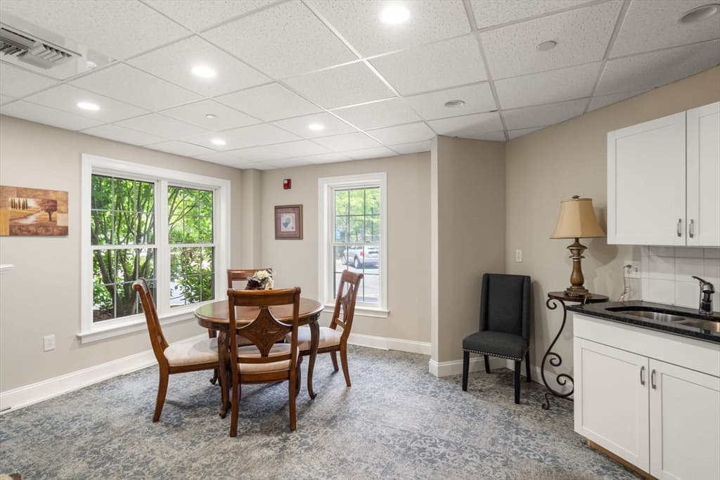 8 Crowninshield St # 212, Peabody MA 01960 photo 18