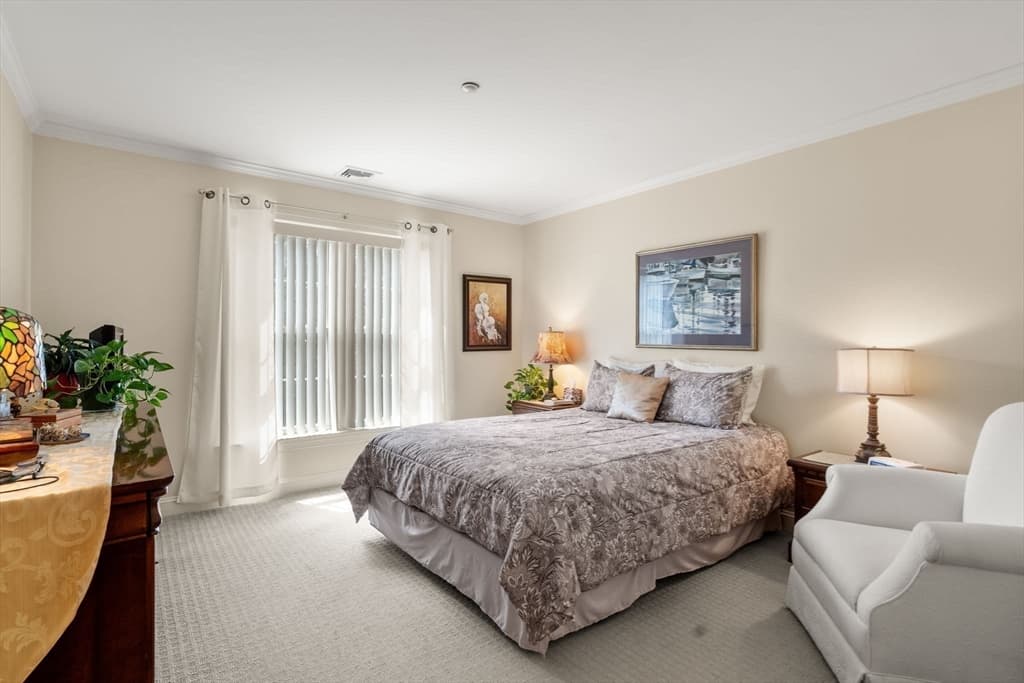 8 Crowninshield St # 212, Peabody MA 01960 photo 11