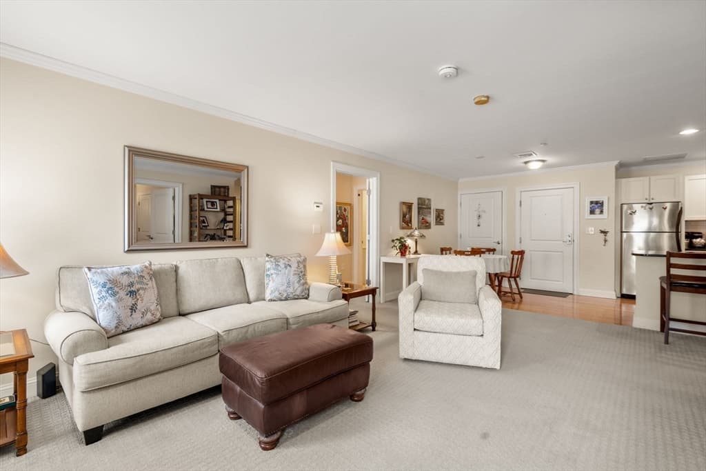 8 Crowninshield St # 212, Peabody MA 01960 photo 8
