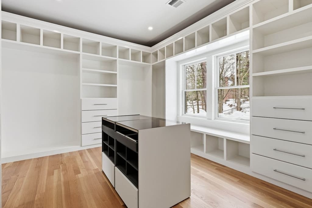 Single Family Residence at 60 Rear Lynnbrook Rd, Lynnfield MA 01940, Lynnfield, photo 15 of 40