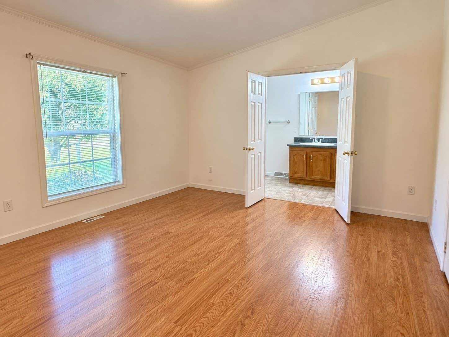 Single Family Residence at 408 Green Street, Middleboro MA 02346, Middleboro, photo 15 of 41