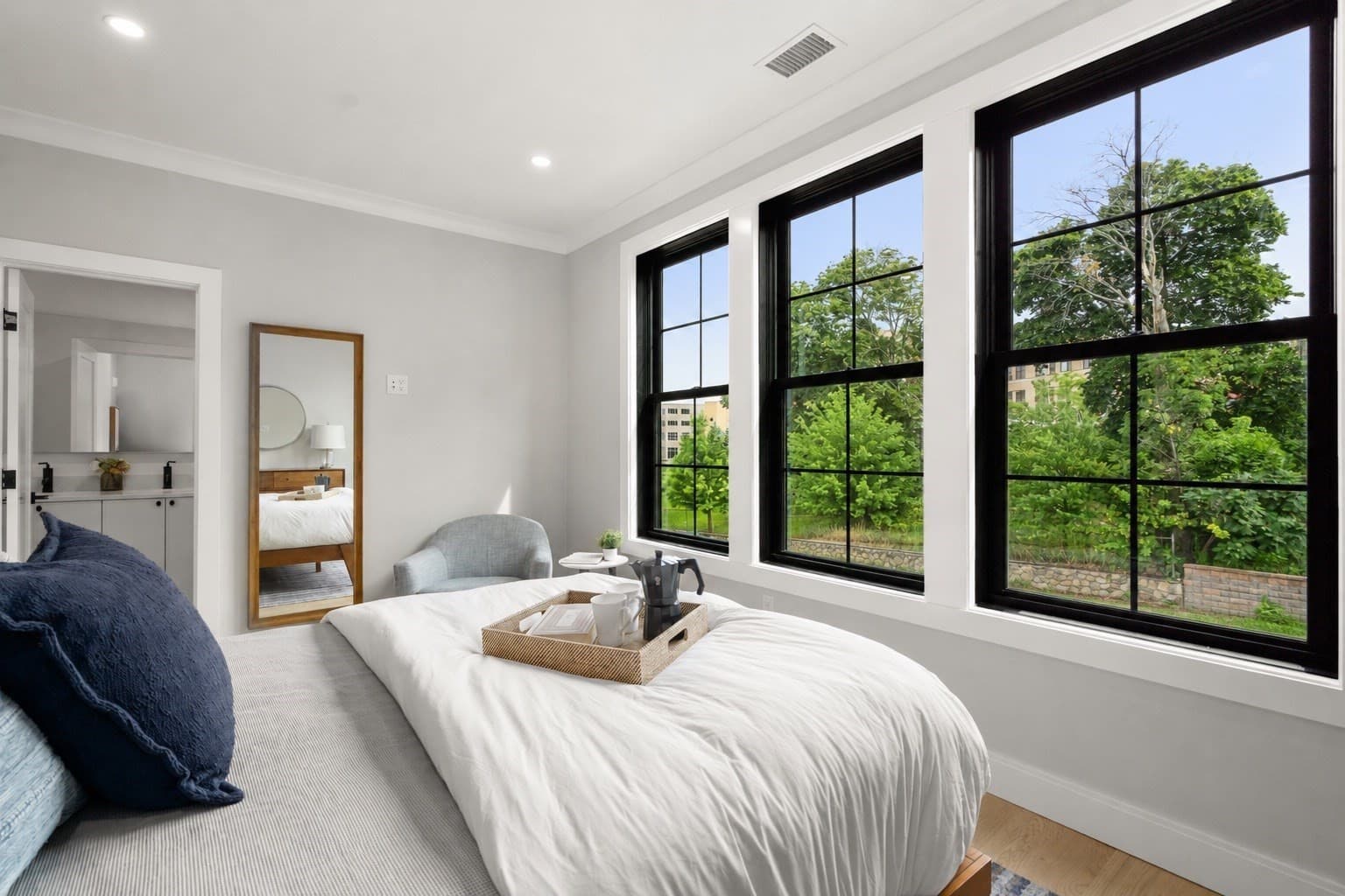 Condominium at 228 Washington Street # 3, Boston MA 02135, photo 12 of 20