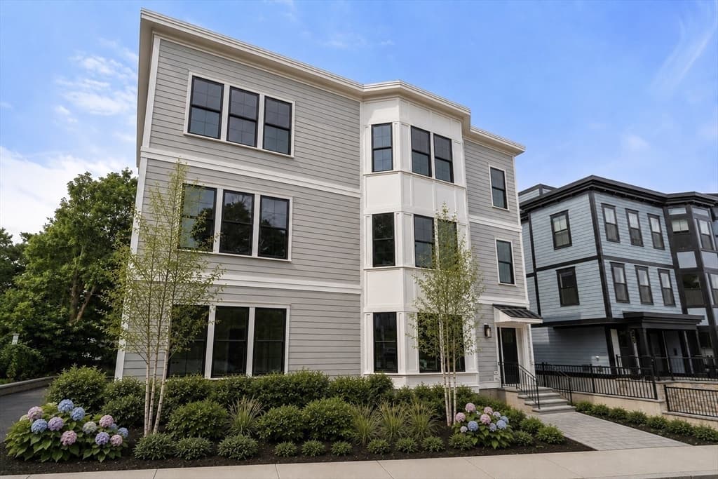 228 Washington Street # 4, Boston MA 02135 photo 21