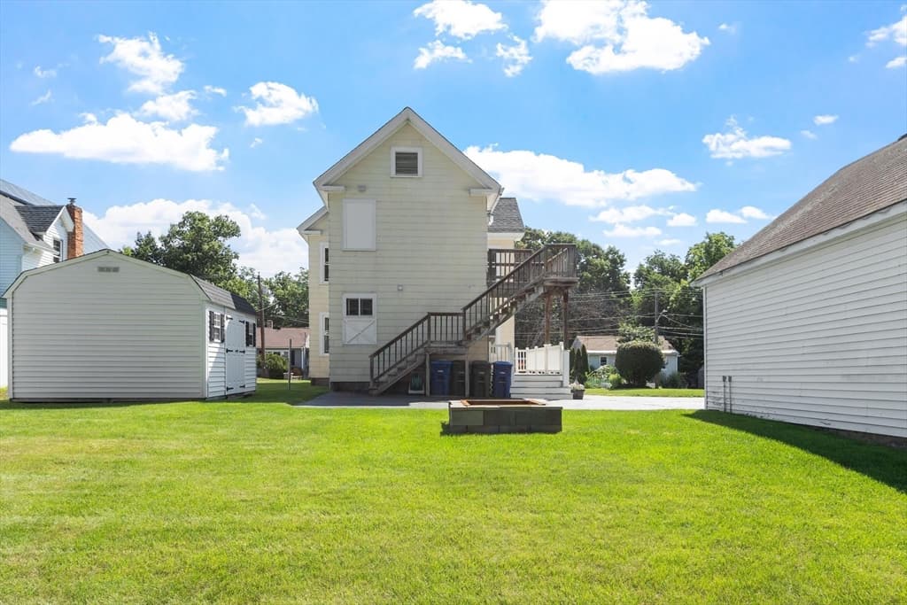 155 Pond St, Leominster MA 01453 photo 6