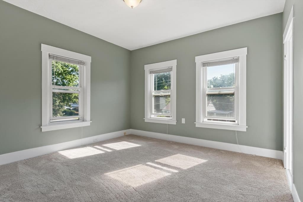155 Pond St, Leominster MA 01453 photo 29