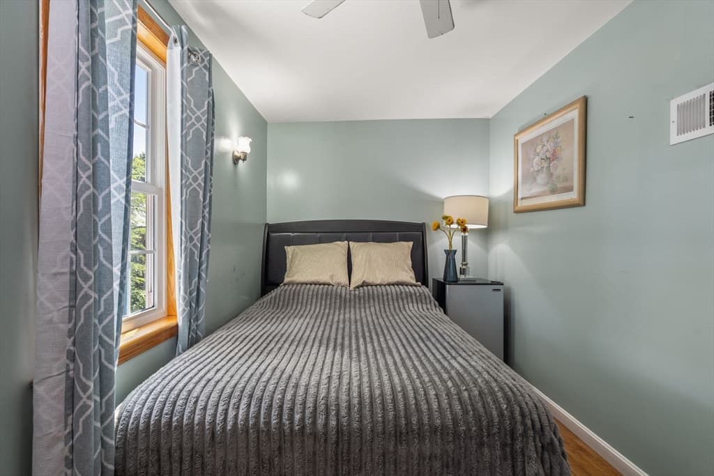 210 School Street, Stoughton MA 02072 photo 6