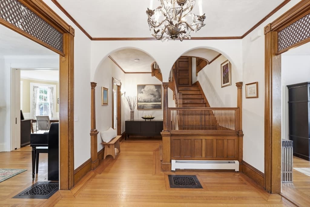 42 Wildwood Street, Winchester MA 01890 photo 9