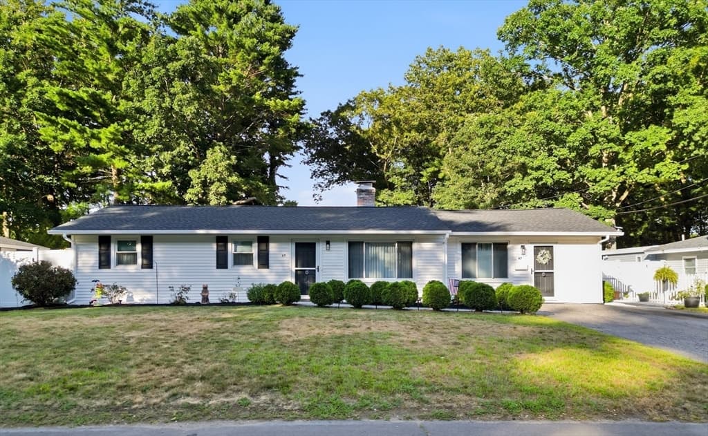 Single Family Residence at 67 Leigh St., Framingham MA 01701, photo 2 of 29