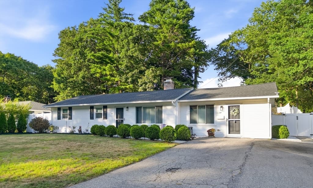 Single Family Residence at 67 Leigh St., Framingham MA 01701, photo 3 of 29