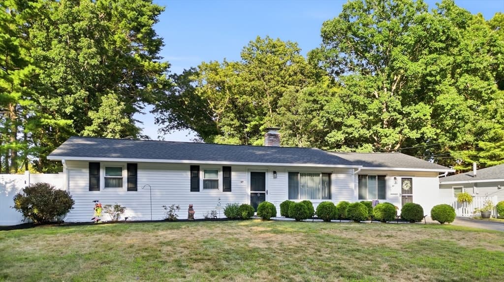 67 Leigh St., Framingham MA 01701