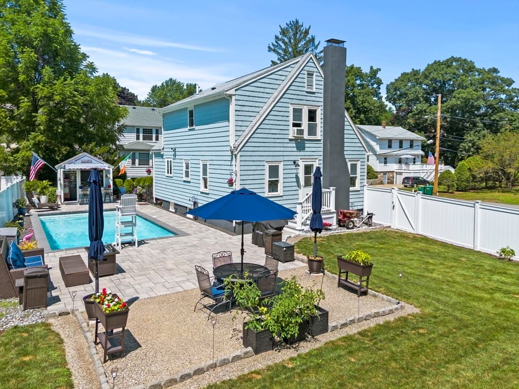 Single Family Residence at 1 Brook Rd, Woburn MA 01801, Woburn, photo 30 of 37