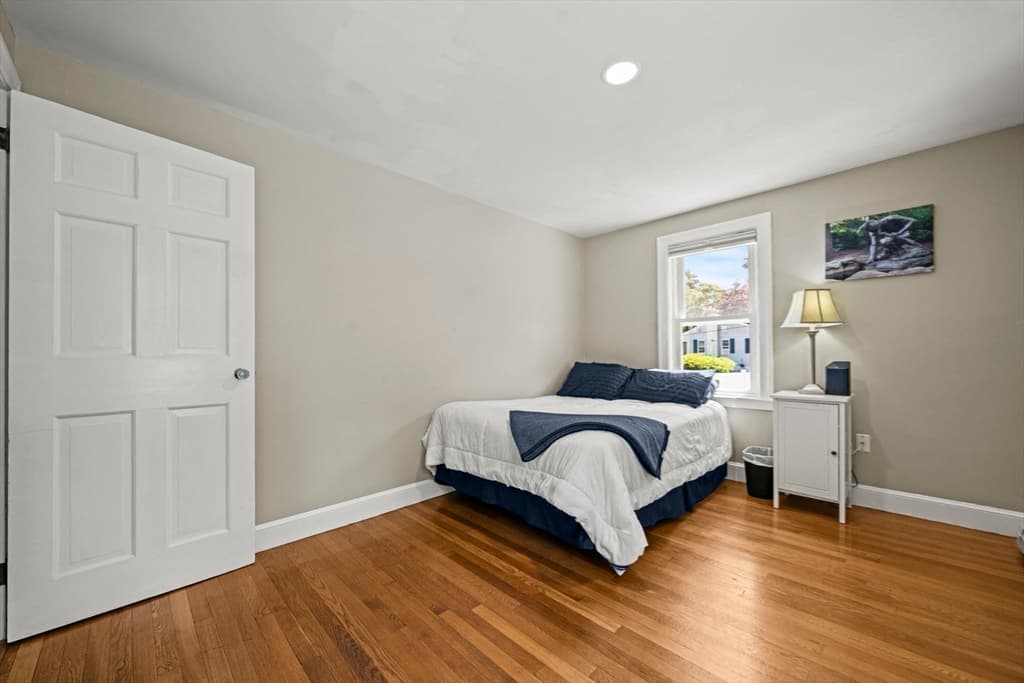 Single Family Residence at 1 Brook Rd, Woburn MA 01801, Woburn, photo 18 of 37