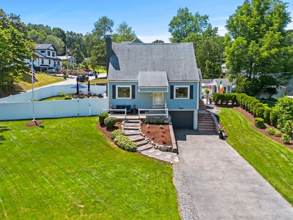 Single Family Residence at 1 Brook Rd, Woburn MA 01801, Woburn, photo 37 of 37