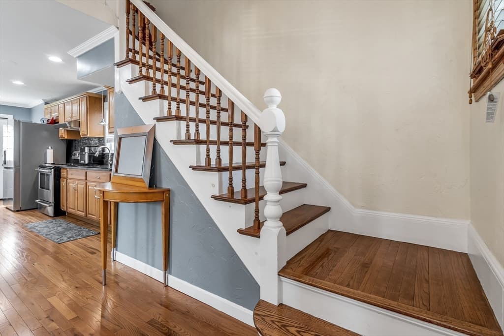 38 Barrett St, Revere MA 02151 photo 9