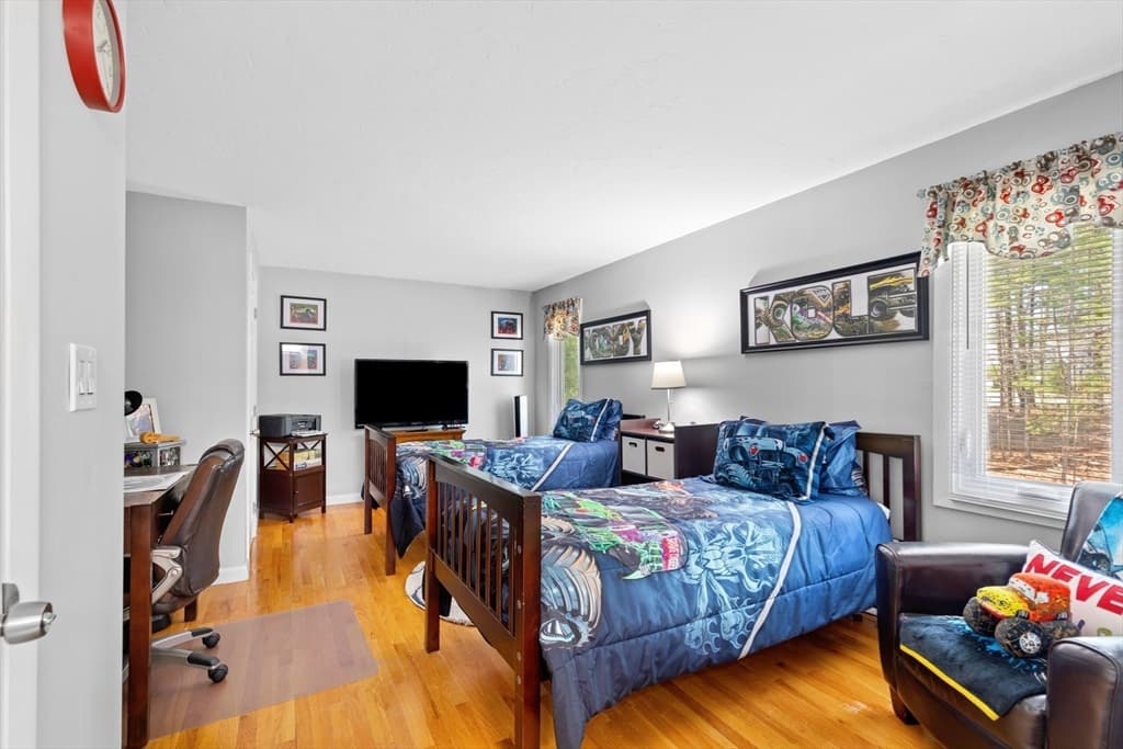 35 Pilgrim Village Road # 402, Taunton MA 02780 photo 23