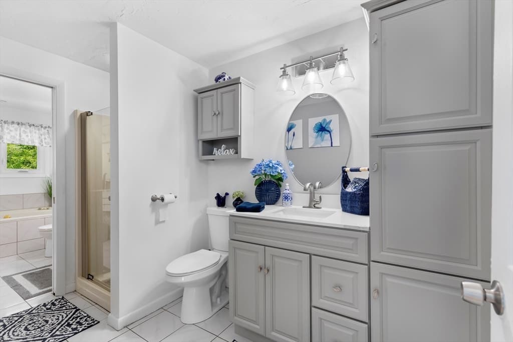 35 Pilgrim Village Road # 402, Taunton MA 02780 photo 19