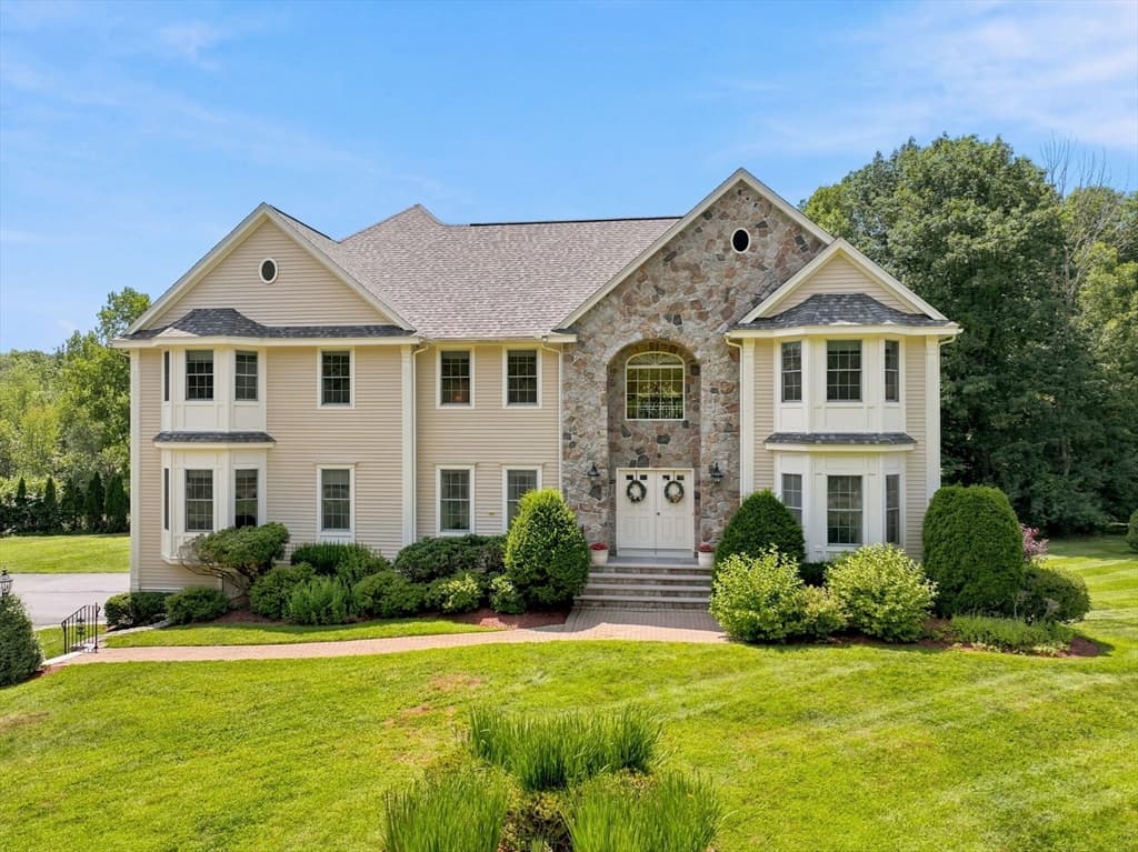 7 Jordyn Lane, Andover MA 01810 photo 2