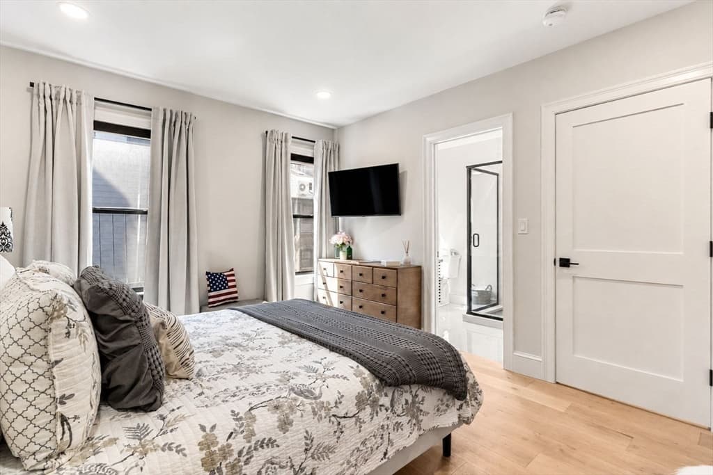 82 Endicott Street # 3, Boston MA 02113 photo 18