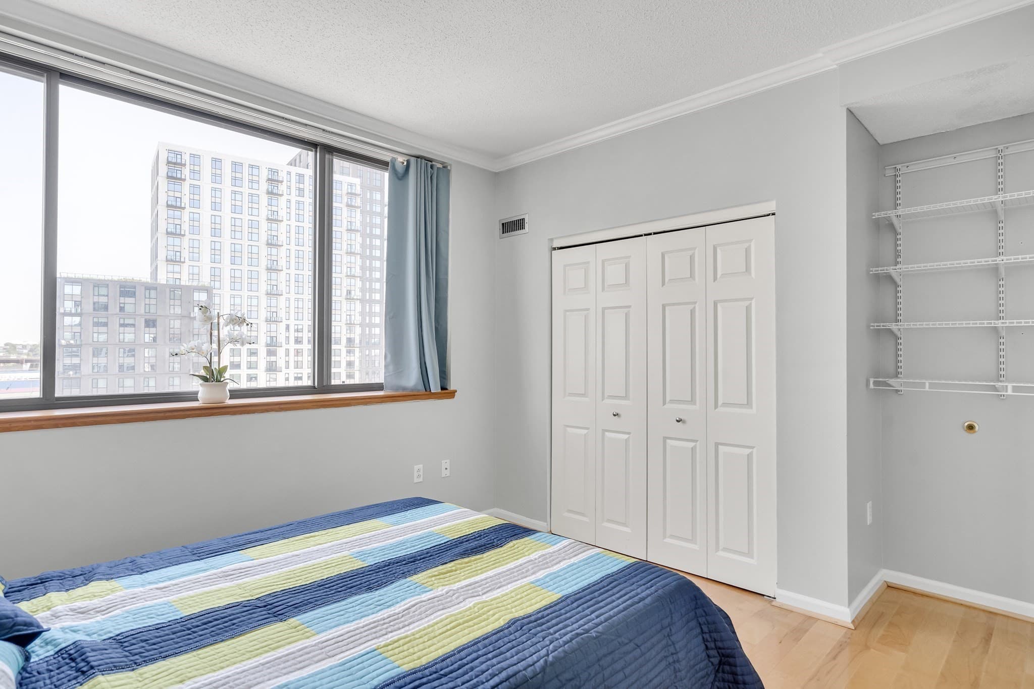 Condominium at 169 Monsignor Obrien Hwy # 715, Cambridge MA 02141, Cambridge, photo 20 of 41