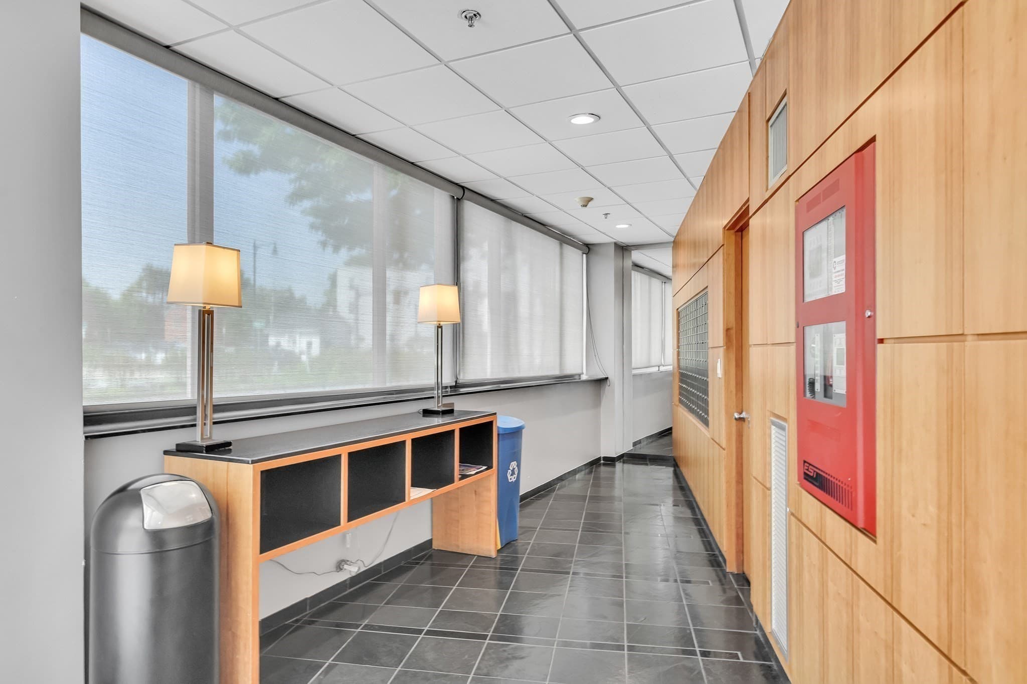 Condominium at 169 Monsignor Obrien Hwy # 715, Cambridge MA 02141, Cambridge, photo 30 of 41