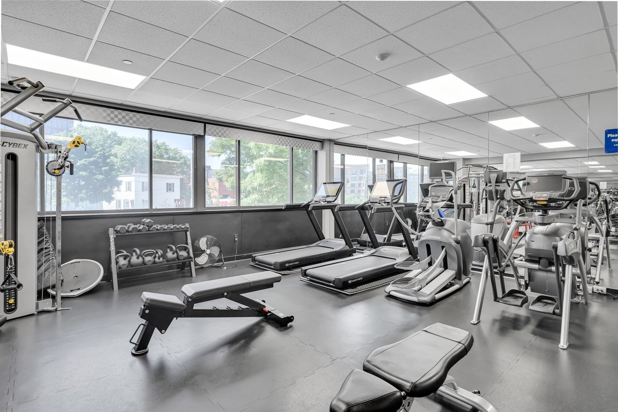 Condominium at 169 Monsignor Obrien Hwy # 715, Cambridge MA 02141, Cambridge, photo 37 of 41