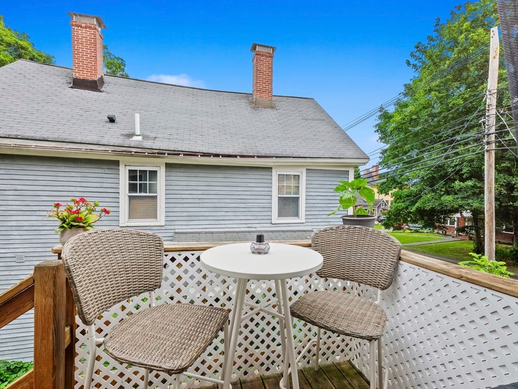 Condominium at 17 Andover St # 2, Georgetown MA 01833, Georgetown, photo 7 of 12