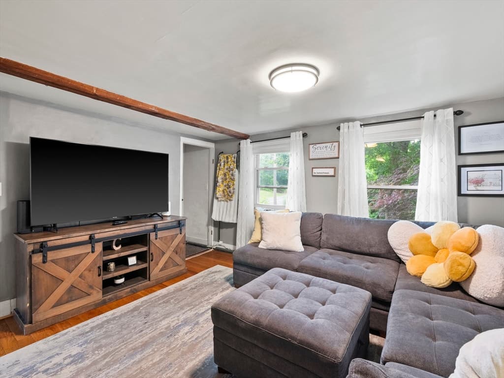 Condominium at 17 Andover St # 2, Georgetown MA 01833, Georgetown, photo 9 of 12