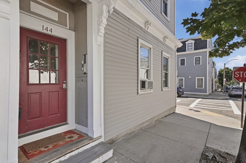 144 O Street # 1, Boston MA 02127 photo 3