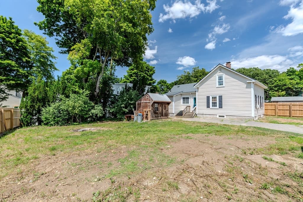 147 Smith St, North Attleboro MA 02760 photo 17