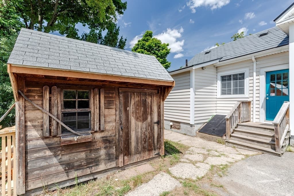 147 Smith St, North Attleboro MA 02760 photo 16