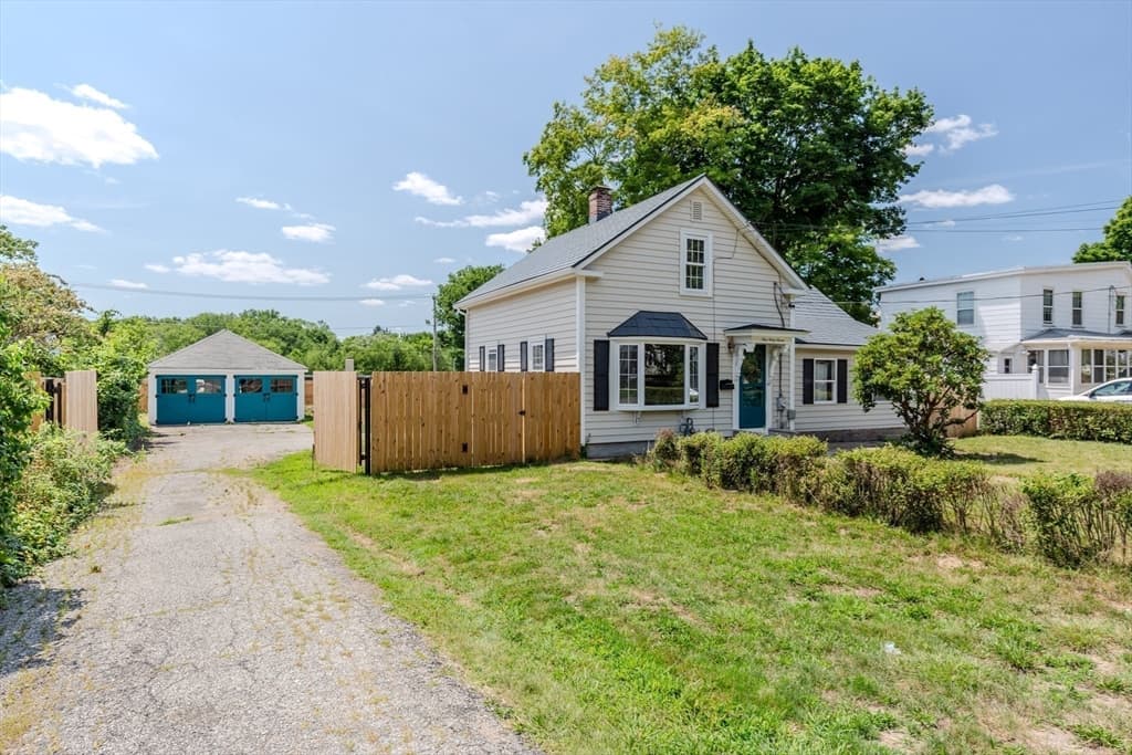 147 Smith St, North Attleboro MA 02760 photo 20
