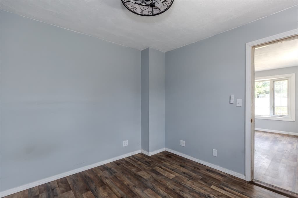 147 Smith St, North Attleboro MA 02760 photo 4