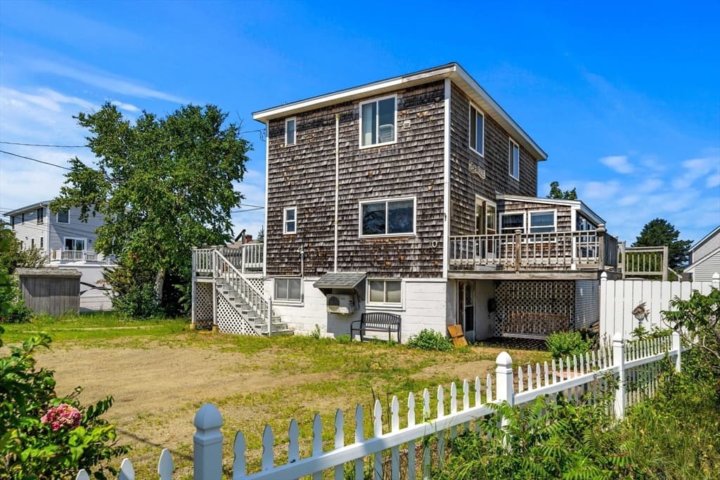 10 70th Street, Newburyport MA 01950 photo 3