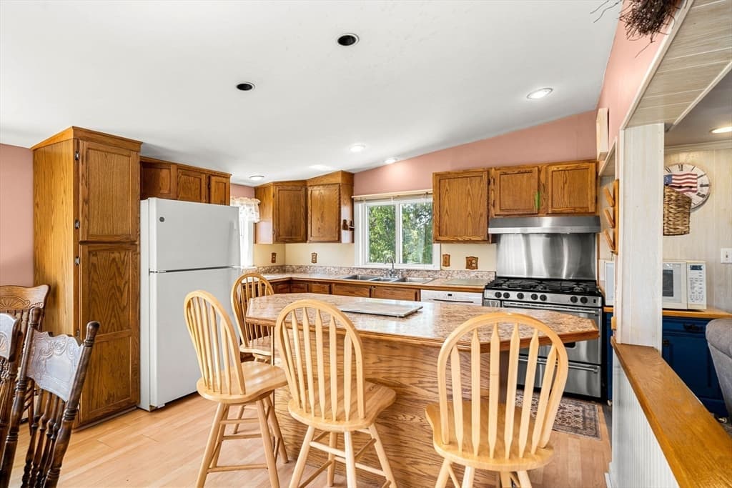 10 70th Street, Newburyport MA 01950 photo 8