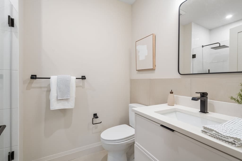 100 Lincoln Street # 408, Boston MA 02135 photo 33