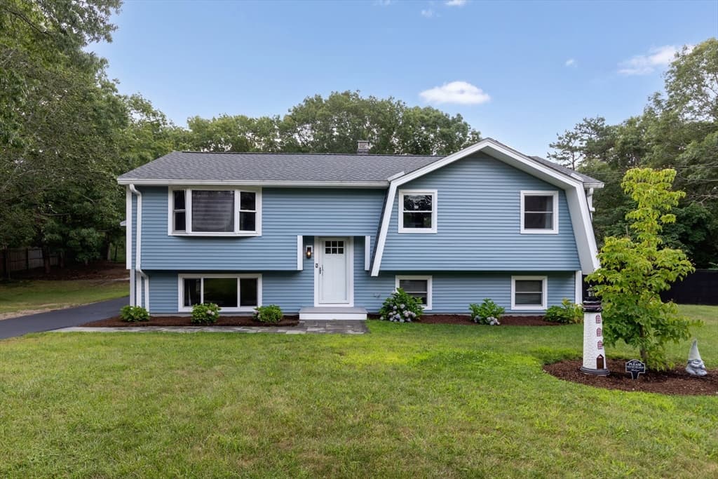 23 High Pine Dr, Plymouth MA 02360 photo 2