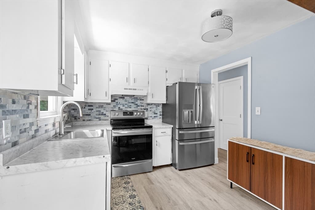 23 High Pine Dr, Plymouth MA 02360 photo 6