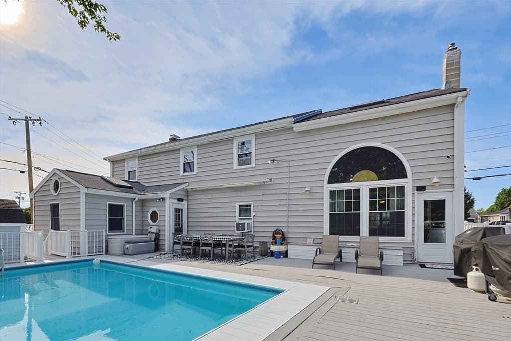 407 Ralph Talbot St, Weymouth MA 02190 photo 32