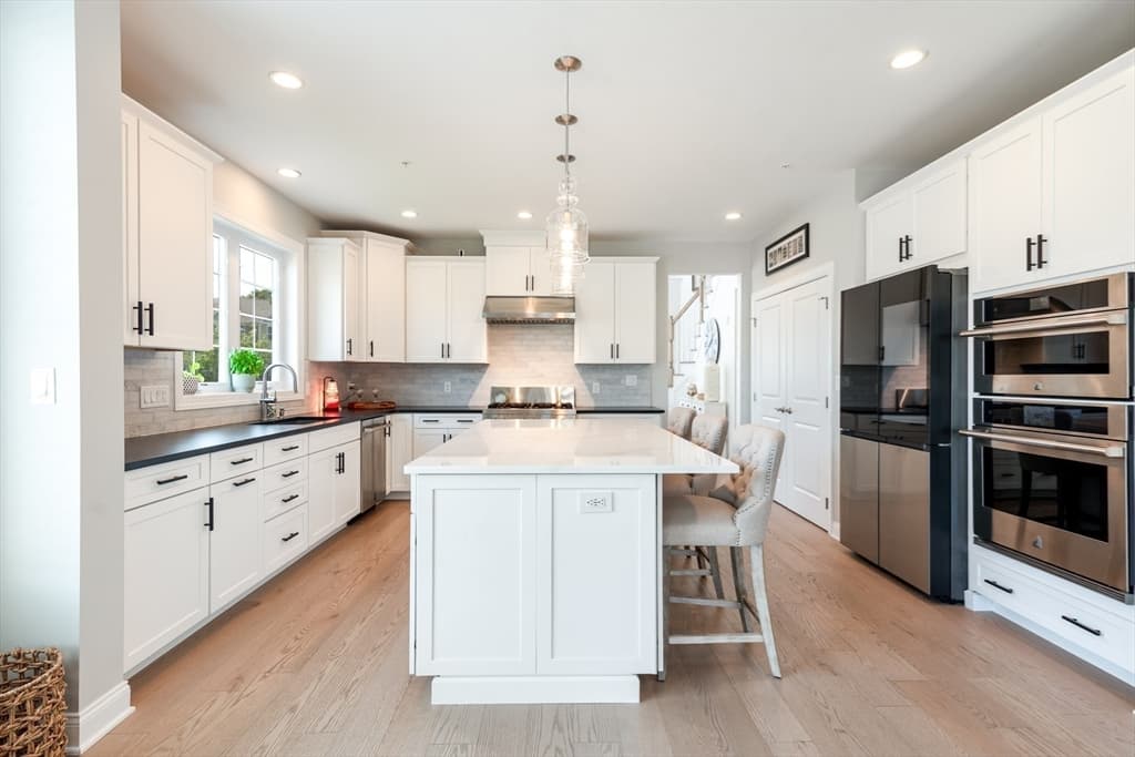 36 Phoebe St # 36, Methuen MA 01844 photo 9