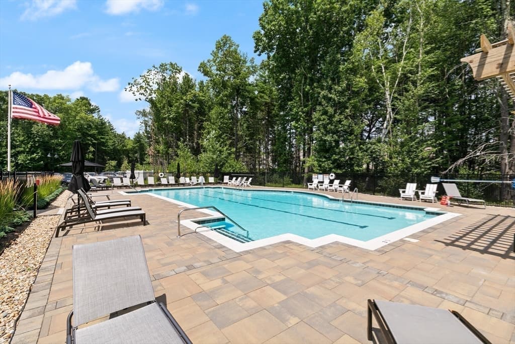 36 Phoebe St # 36, Methuen MA 01844 photo 41