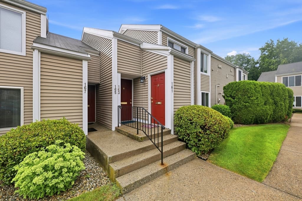 161 Nassau Dr # 161, Springfield MA 01129 photo 7