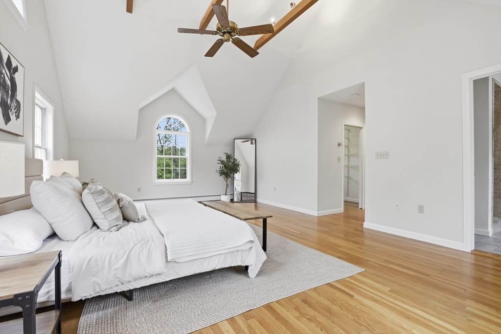 106 Concord Rd, Bedford MA 01730 photo 18