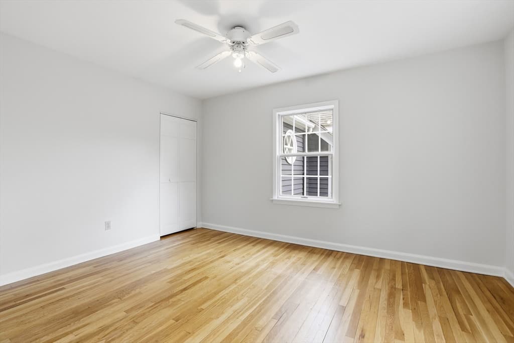 106 Concord Rd, Bedford MA 01730 photo 25